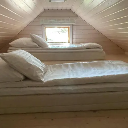 Kaunissaaren Maja Hotel Kotka